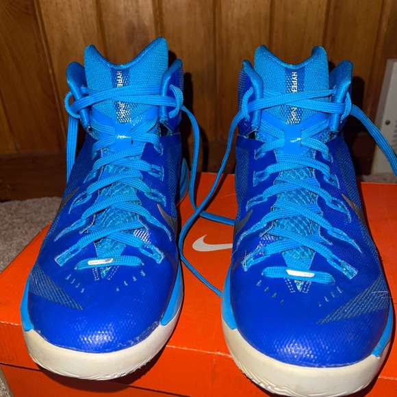 Nike Hyperdunk - Picture 9 of 10